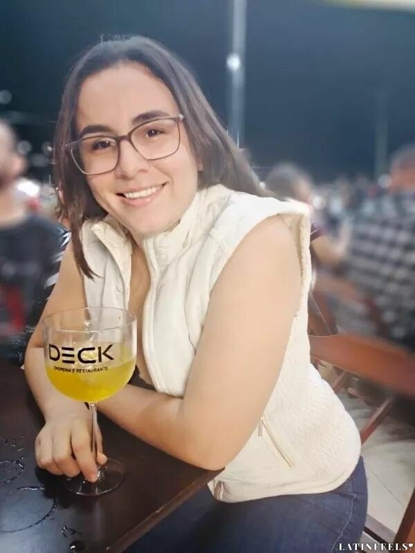 Pierina, 20
